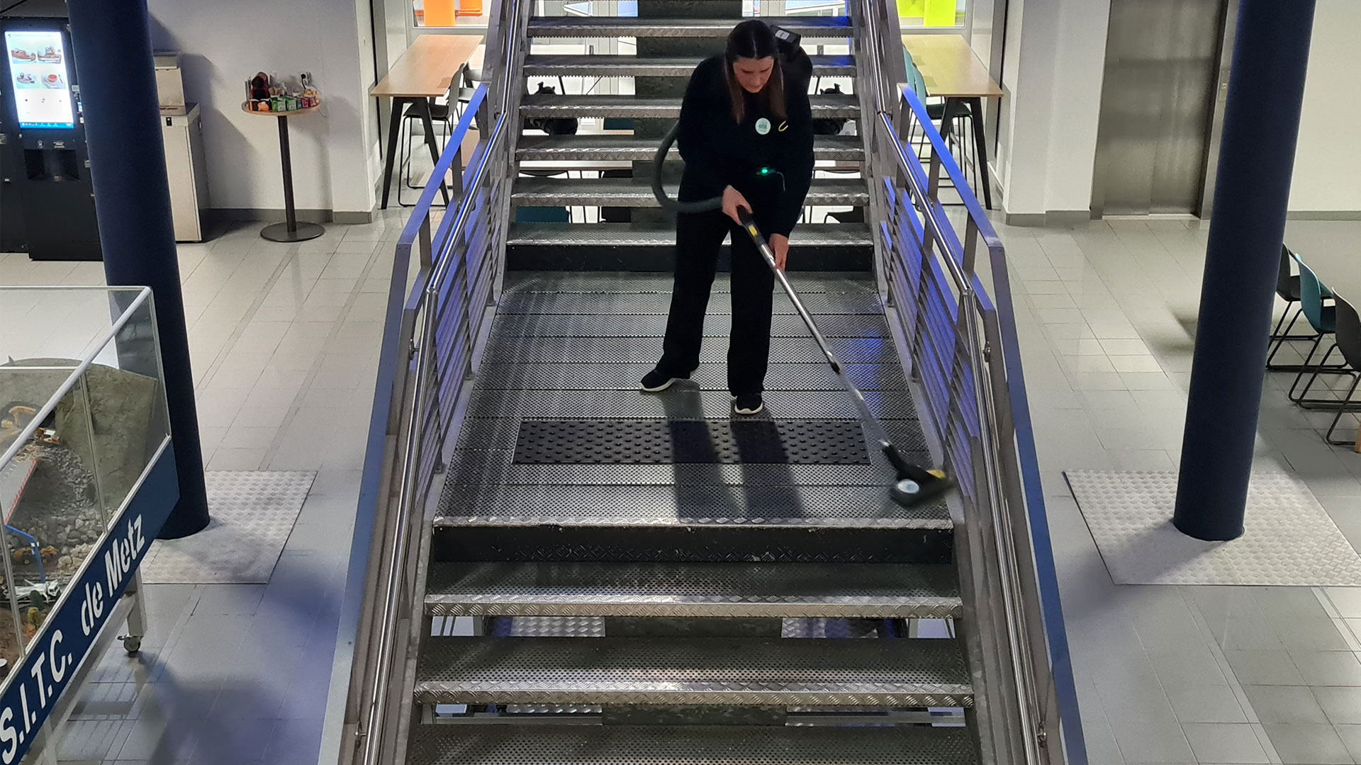 agent nettoyage école ESITC