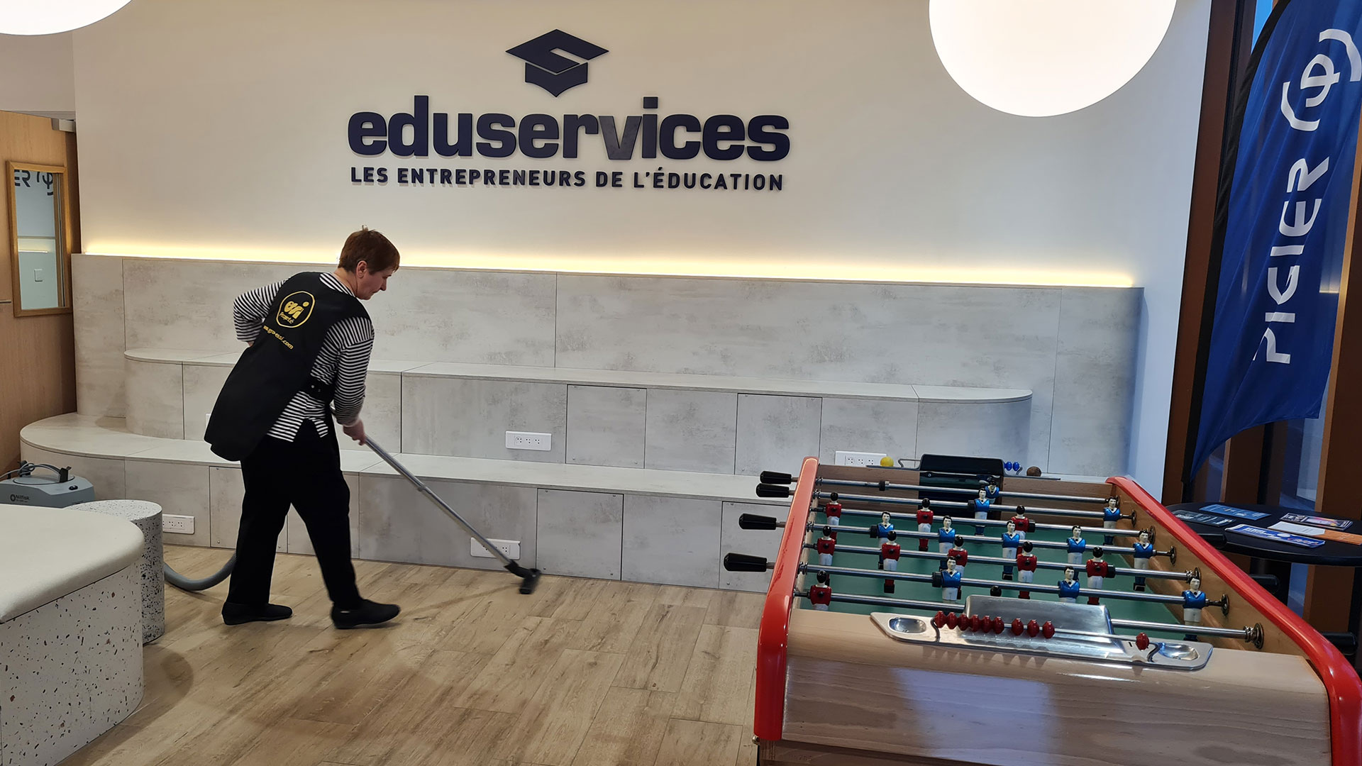 prestation agent de nettoyage campus