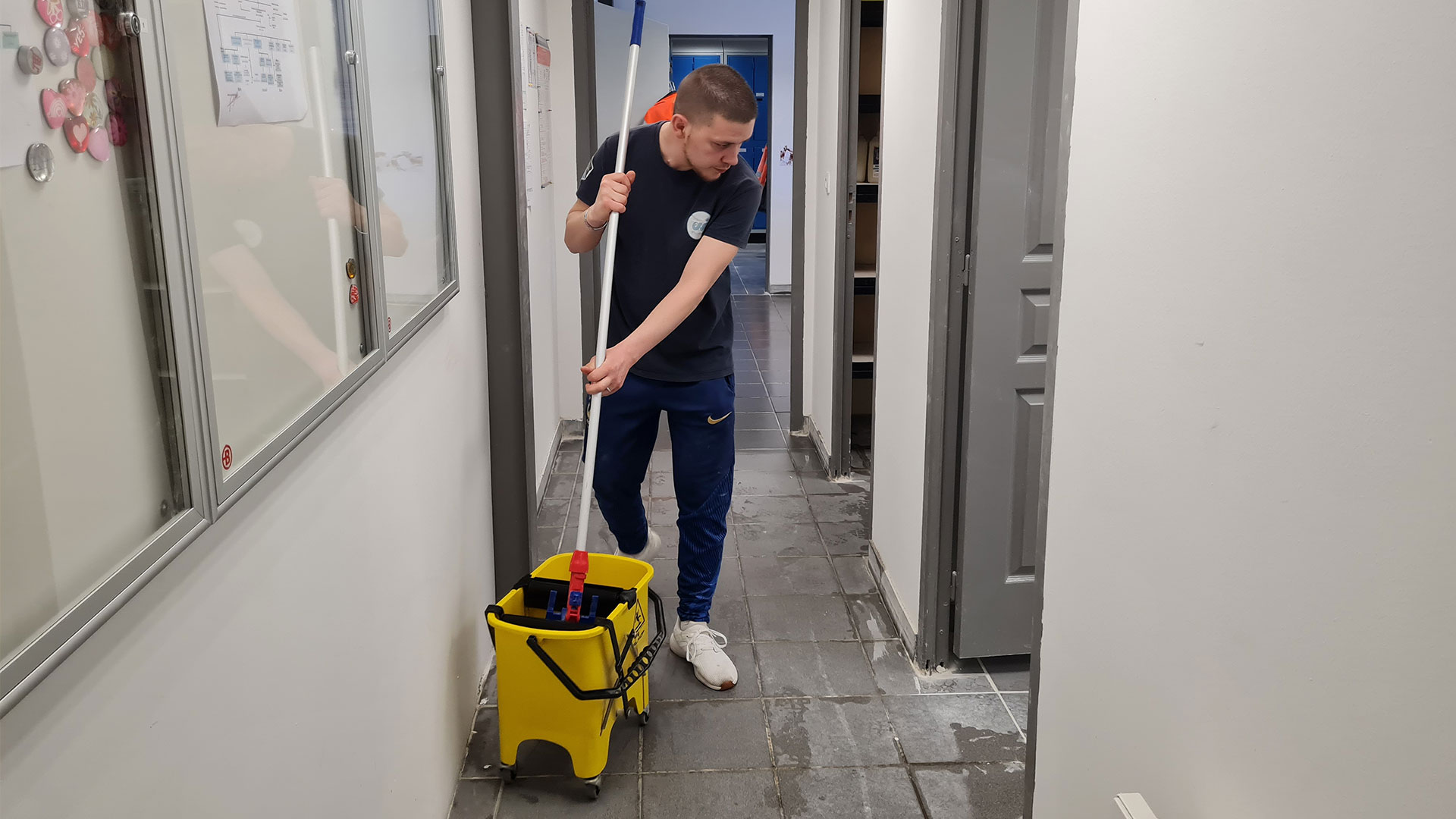 nettoyage sol industrie